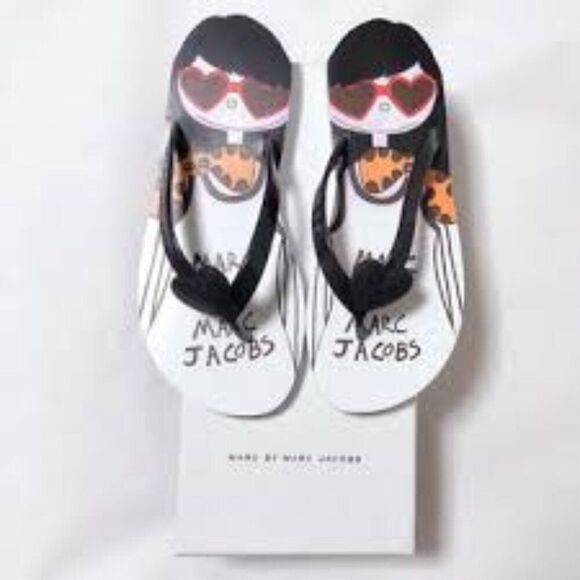 Marc by Marc Jacobs "Miss Marc" Heart Flip Flops - EU 36 / US 5.5 - Picture 3 of 9